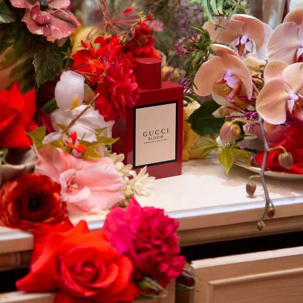 ysl全新圣罗兰香水评测,ysl全新新锋香水