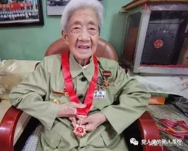 如果我以英雄自居,那我就是个政治贪污犯!