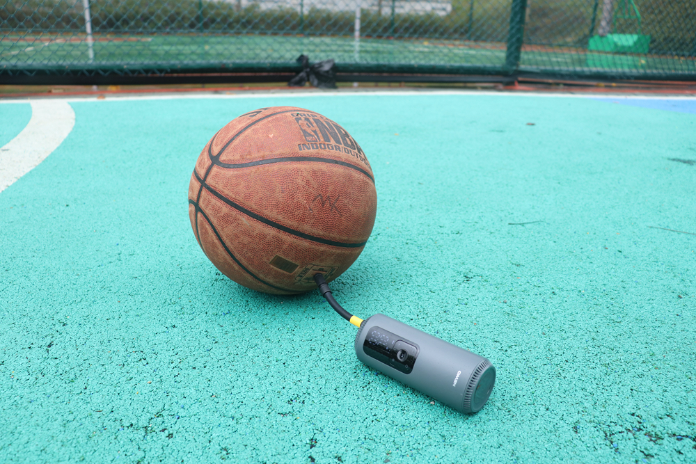 车胎专用充气泵好用吗,实用车胎充气泵