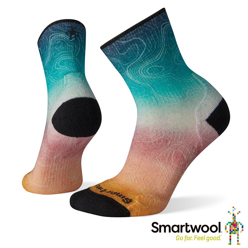 一件很旧很破的羊毛衣,不可水洗的羊毛衣