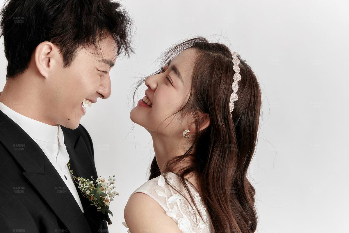 拍婚纱照送对戒是真的吗,拍婚纱照送对戒是正品吗