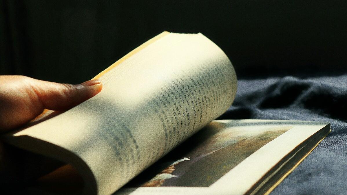 亦舒笔下的唐晶,亦舒小说贺涵唐晶凌玲结局