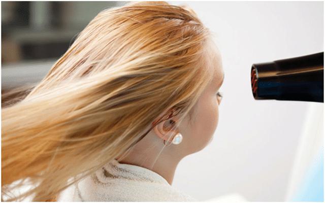 洗头发的正确方法才能让头发柔顺,干枯毛躁洗头发的正确步骤学生党