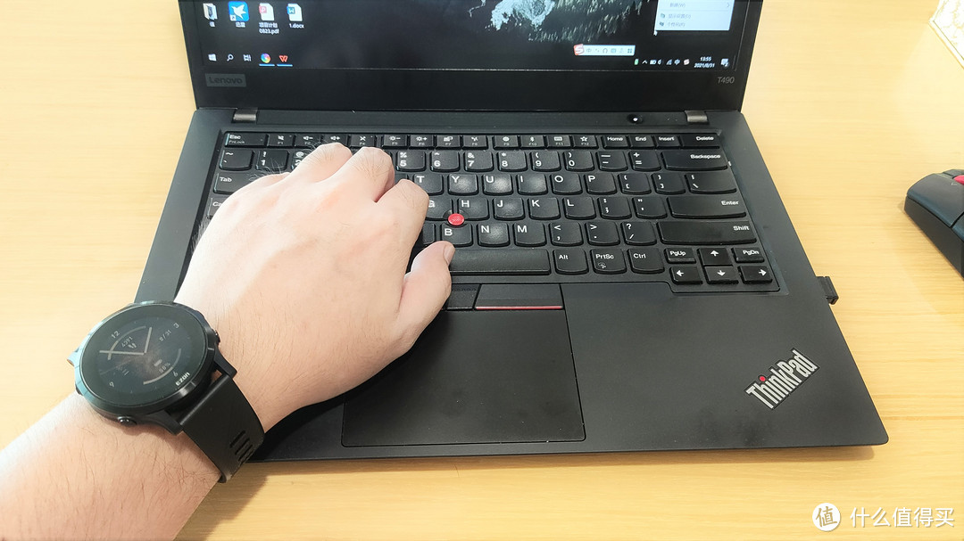 宜准r6跑步数据怎么与手机同步,宜准r6跑步手表表带