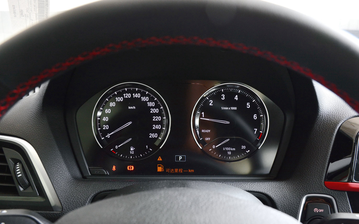 最帅的软顶敞篷4座宝马20万新车,十万能买硬顶两门四座敞篷宝马吗