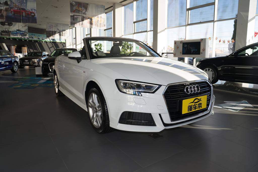 新款奥迪a3轿跑版,升级配置标配2.0t奥迪a3敞篷版