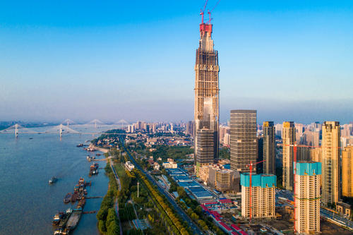 武汉绿地中心的建设：降低200米不是问题，建成后仍是华中第一高