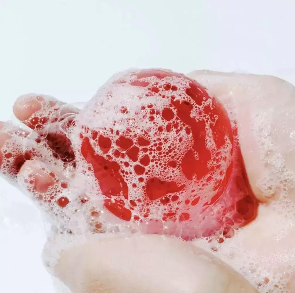 欧阳娜娜擦什么药膏好,欧阳娜娜安利祛疤膏