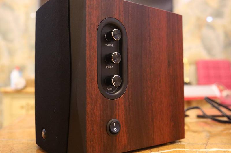 惠威d1100和漫步者s1000有什么区别,惠威d1100和漫步者r2000db对比