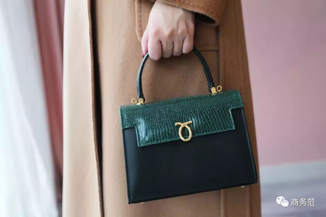 拆开之前收到的54个快递，每一份都让人感到美好