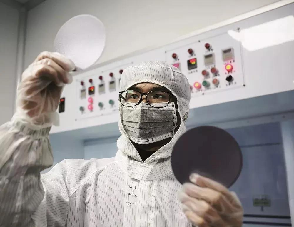 芯片危机已波及169个行业，仅靠供应链自我调节不现实