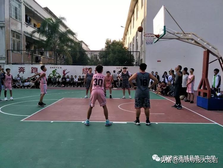 连城第25届田径运动会初中,长汀三中田径比赛开幕式