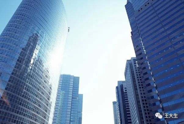 高楼大厦平地起要想成功靠自己,高楼平地起努力靠自己