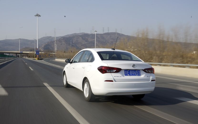 2012款别克凯越油耗高吗1.6排量,别克凯越2016款1.5l自动挡油耗