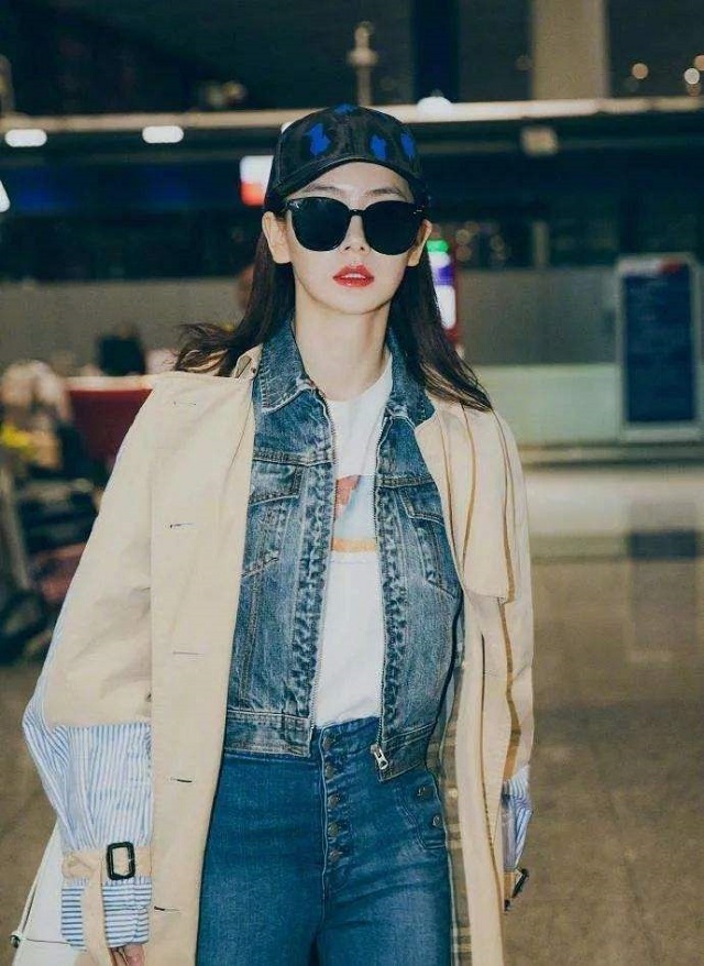 小香风外套内搭打底衫,深绿色外套内搭黄色打底衫