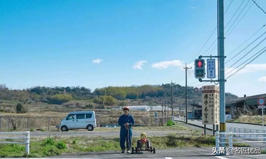 想不想开？这个贴着小胡子的女生，做出全世界最可爱的汽车