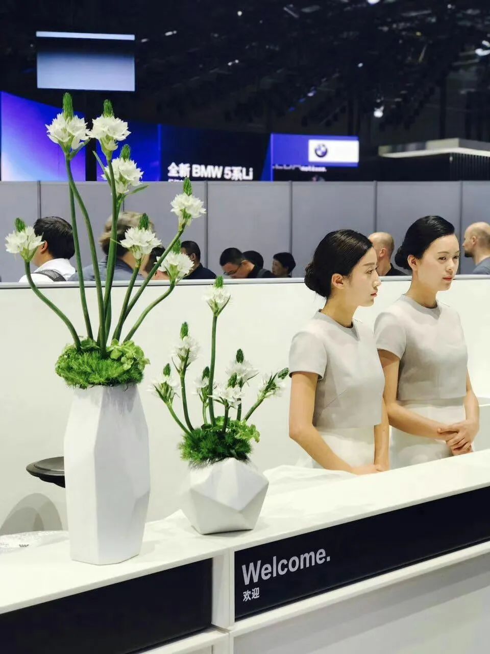 最流行的花艺趋势,目前流行的花艺流派