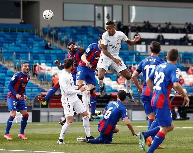 内马尔助攻帕奎塔连场破门,帕奎塔接内马尔传球破门