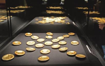 刘贺被废后为什么生活还很富裕,刘贺被废后谁当了皇帝