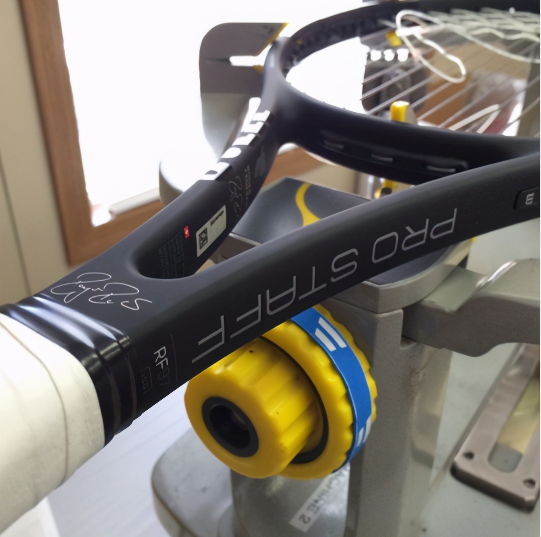 费德勒御用穿线师真实收入 (费德勒个人穿线师)