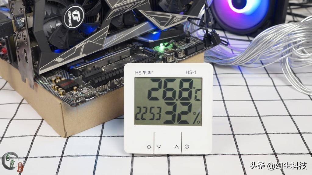 温度低的ssd,ssd85度怎么降温