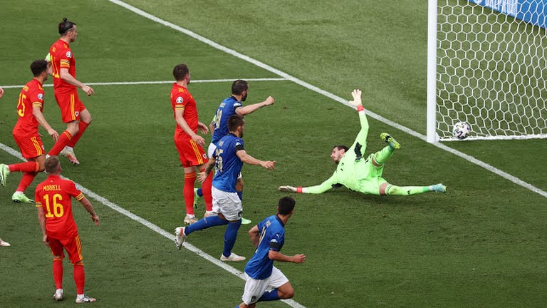 身高只有165cm的“皮尔洛接班人”!意大利新晋中场大师维拉蒂