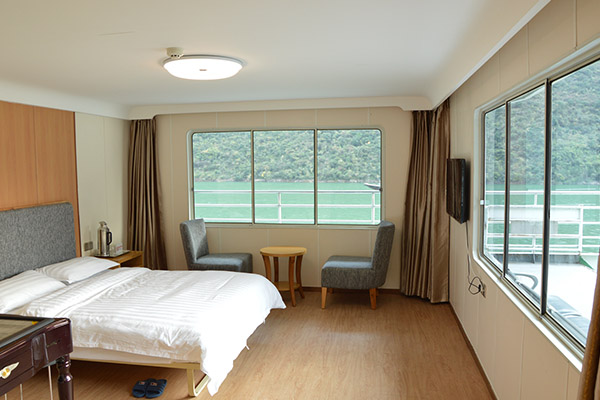 重庆到宜昌游轮什么船最好,重庆到宜昌游轮带餐吗