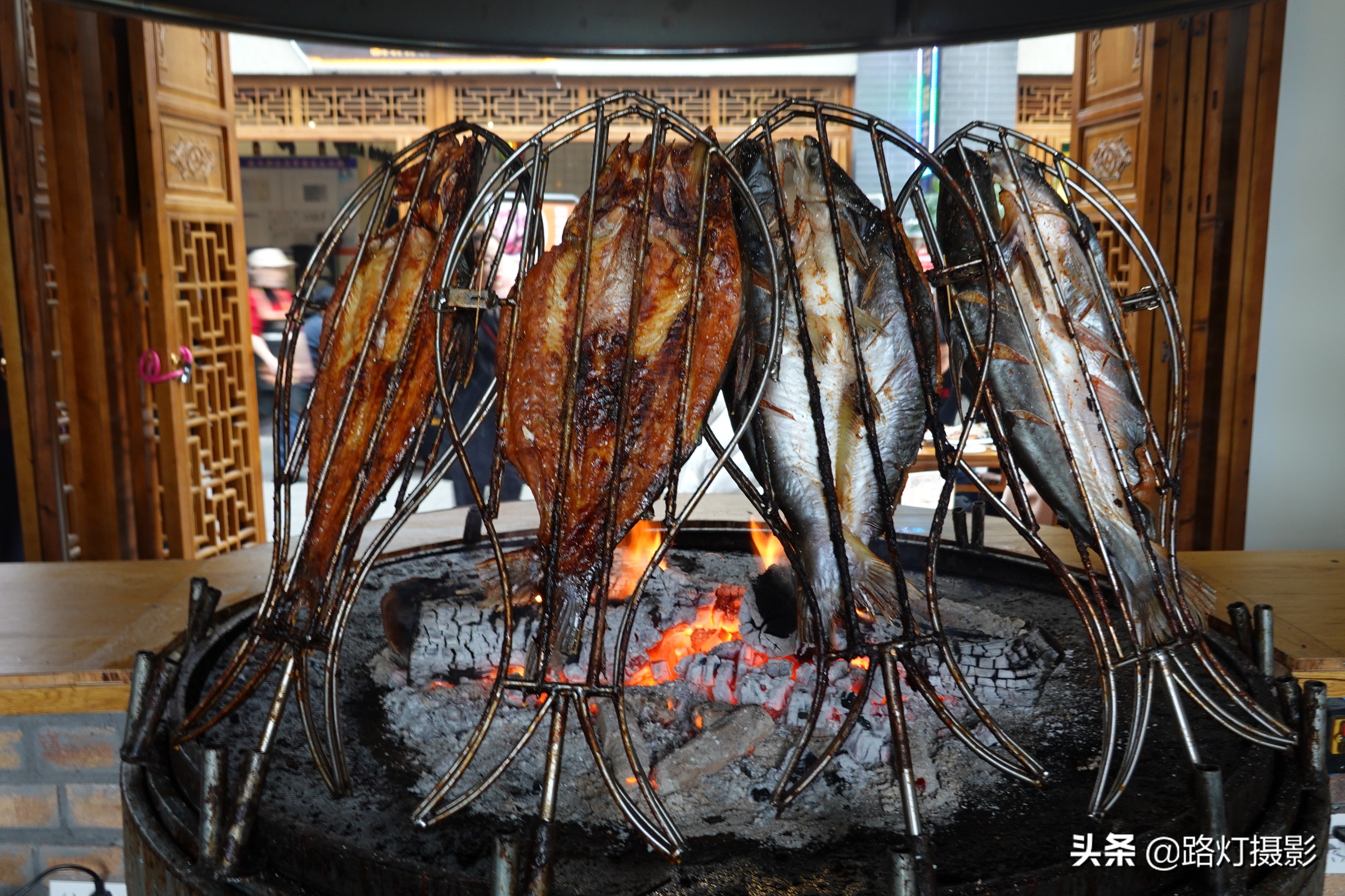 想不到！*疆新**也有一条宽窄巷子，囊括*疆新**全域特色美食，味蕾大开