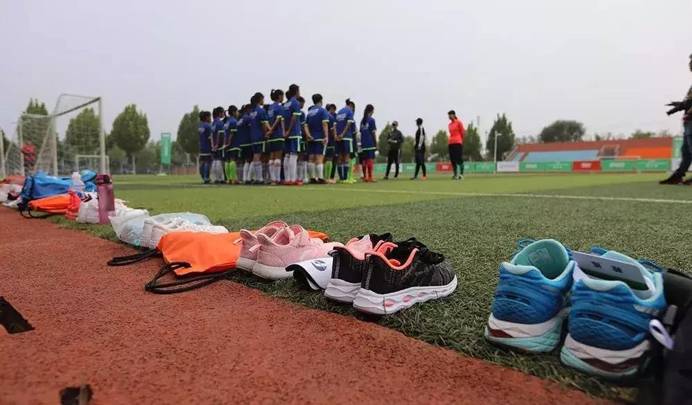 以小见大从小事才能看到大素质,怎么从小培养孩子的足球能力