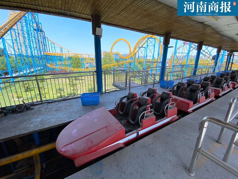 郑州世纪欢乐园游览,郑州世纪欢乐谷游乐园图片