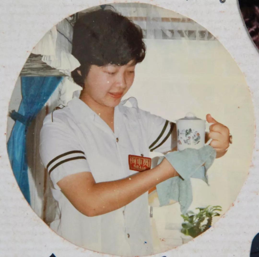 哇!他们的新制服正式亮相啦