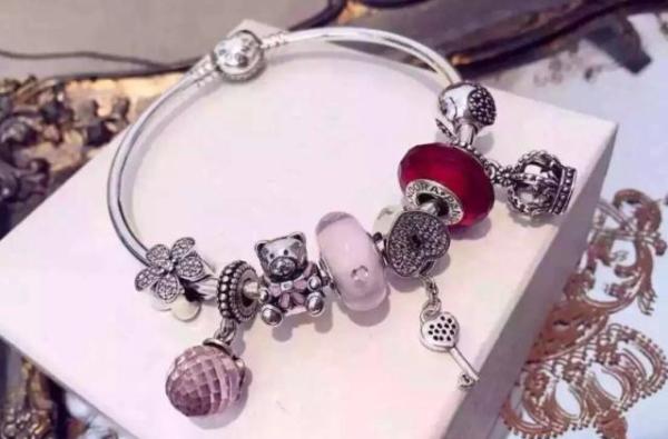 去泰国买哪些东西便宜,去泰国必买什么东西最实惠