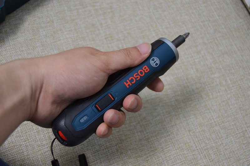 居家必备神器多功能电动螺丝刀,家用工具两用螺丝刀