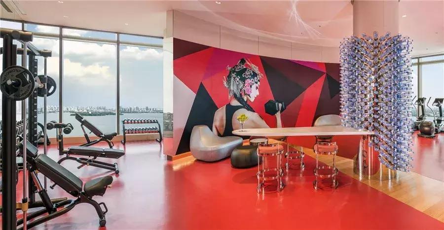 如果酒店也有潮牌，一定非苏州这家莫属！踏进的第一步就会开心