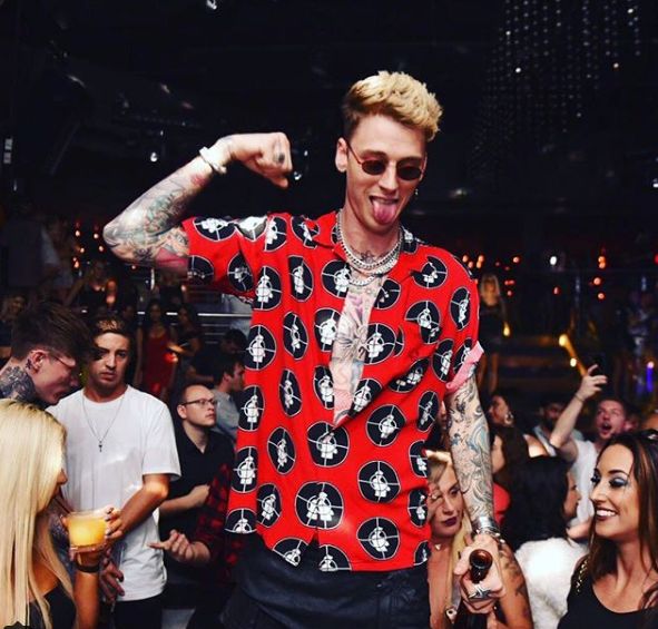 jonyj和光光到底怎么回事,光光和jonyj谁更厉害