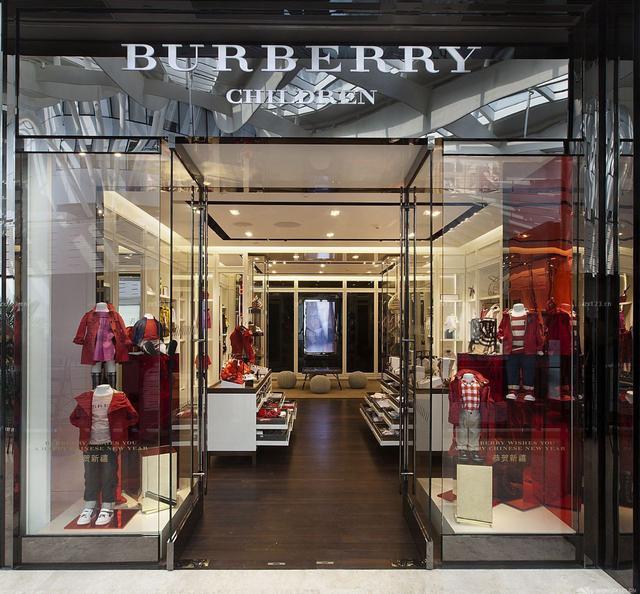 童装从摆摊到开店一步步升级了,做童装新手拿货小技巧有哪些