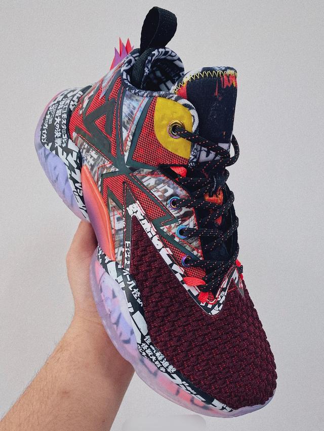 杜兰特哥斯拉球鞋,哥斯拉球鞋