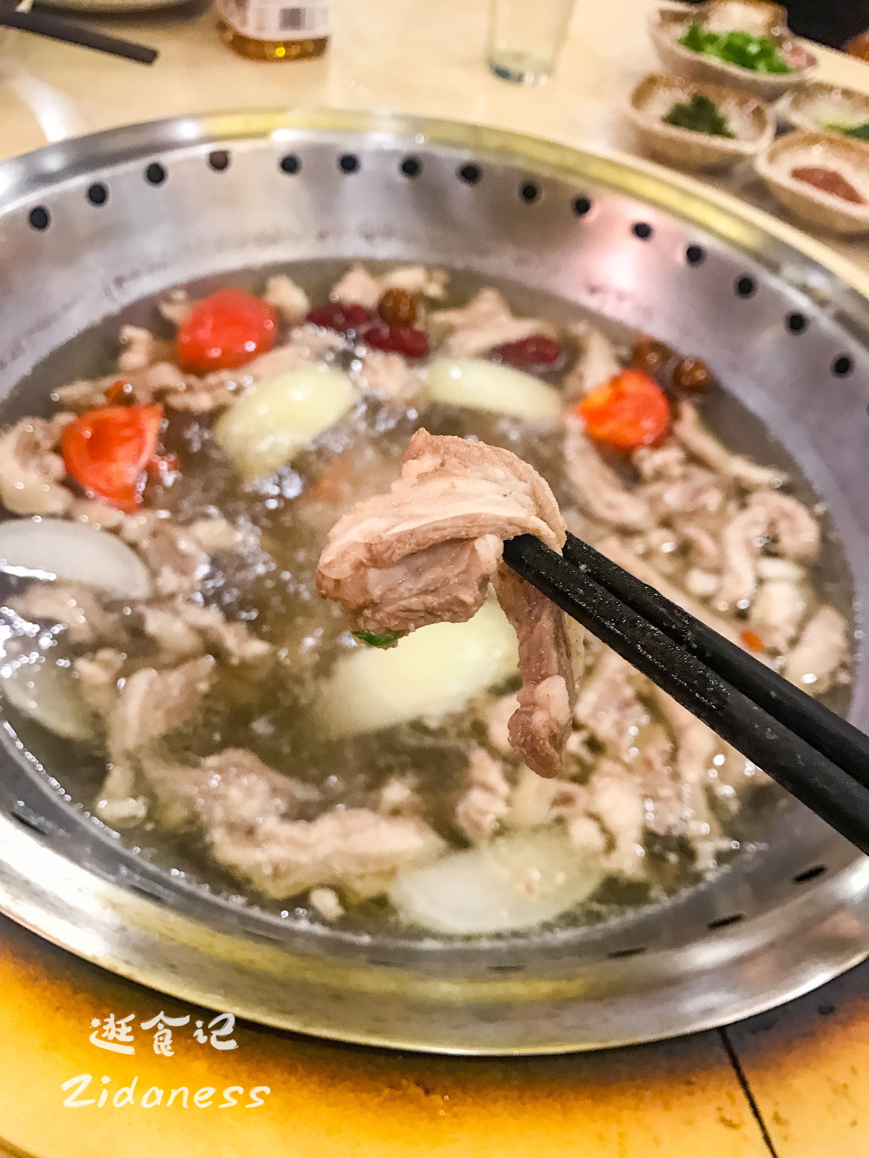 每到这个季节就特别想念一个城市,哈尔滨313羊庄羊肉汤配方