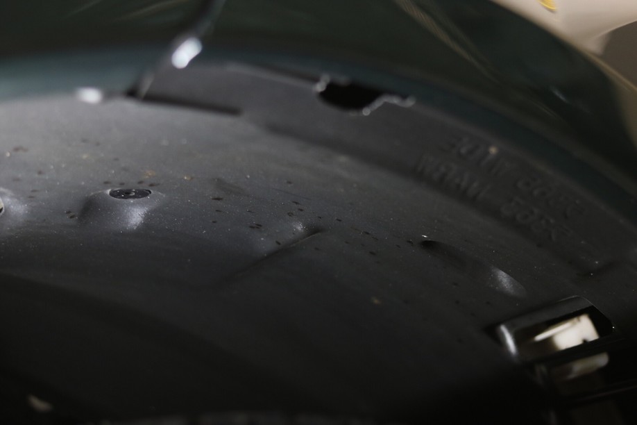 怪兽修车:修复一辆09款中东版丰田霸道,最终旧车变新车