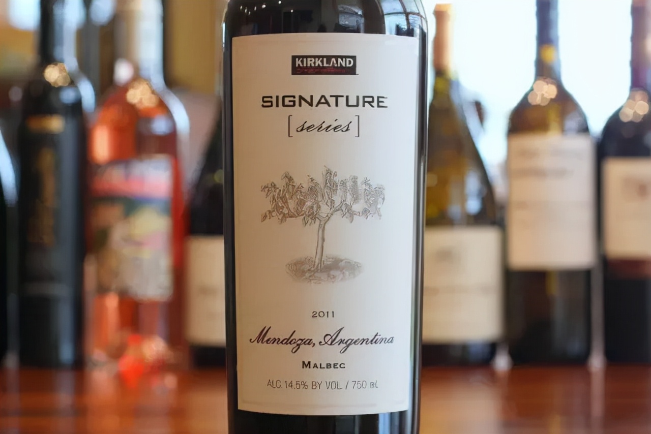 怎样识别葡萄酒的好坏,不开瓶盖如何辨别真假红葡萄酒