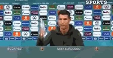 孕期不忌口喝可乐对胎儿有影响吗,孕期少喝了碳酸饮料胎儿有影响吗