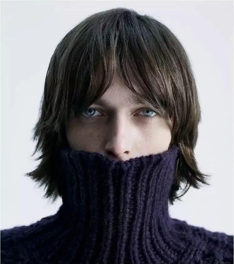 江南布衣和地素哪个好,地素和江南布衣是一家吗