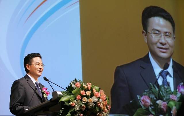 金立创始人一把牌输7亿,金立老板一把牌输十几亿