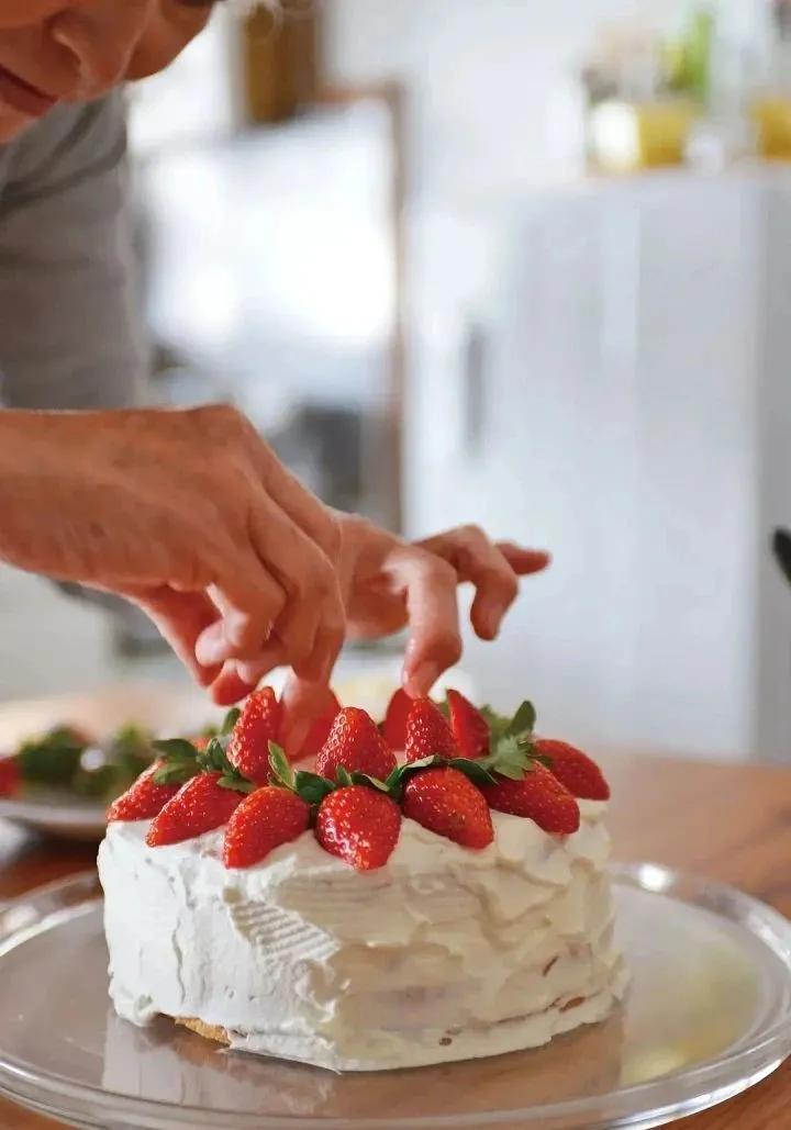 75岁日本家庭主妇日常,日本中年家庭主妇一天的真实生活