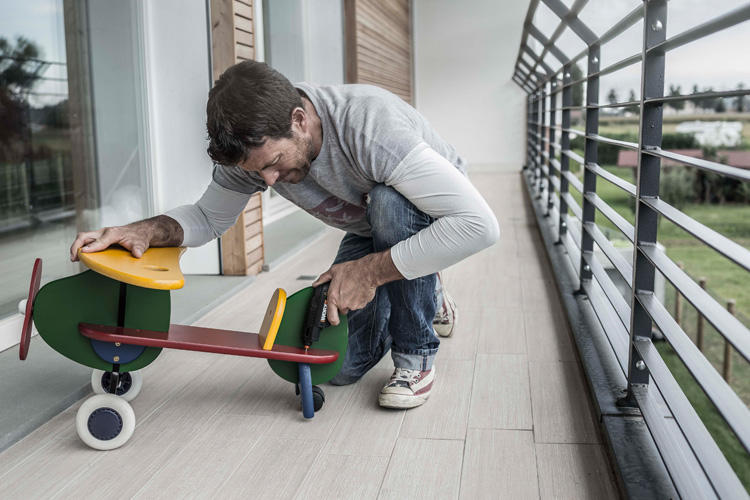 家里没有适合螺丝刀怎么拆解,家居安装电动螺丝刀推荐