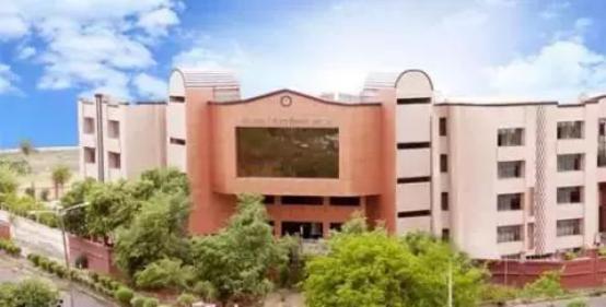 曼谷｜NobleBE33最佳富人区，与三大贵妇百货，明星名流为邻