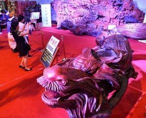 史上最贵的木雕龙标价9.38亿,还有哪些天价文玩你不曾见过?