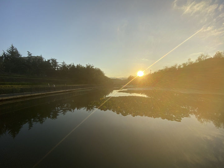 拍照鬼影是玻璃的问题吗,关于拍照鬼影的形成与解决方案