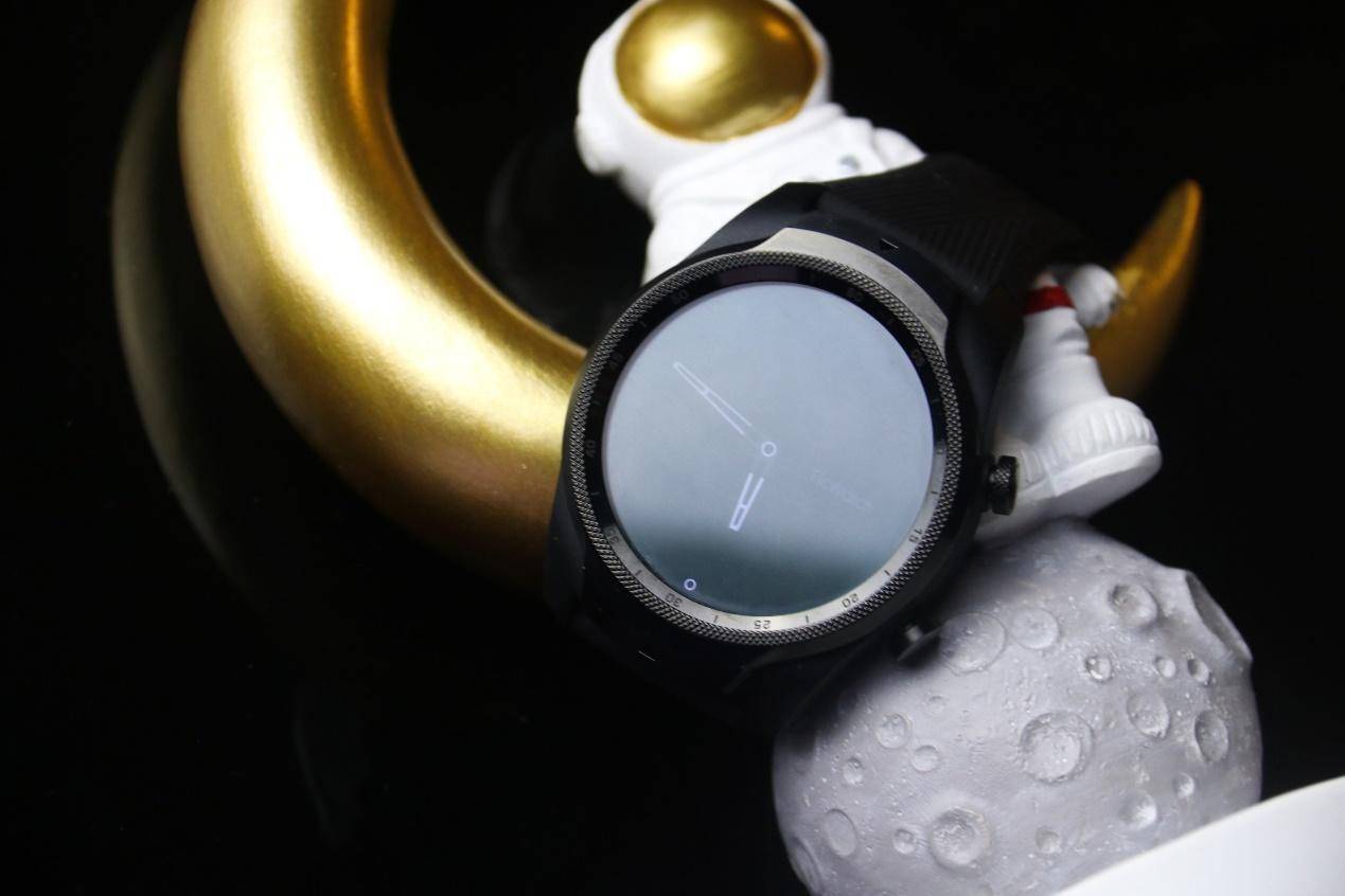 ticwatch蓝牙版手表介绍,ticwatch手表刚拿到怎样使用