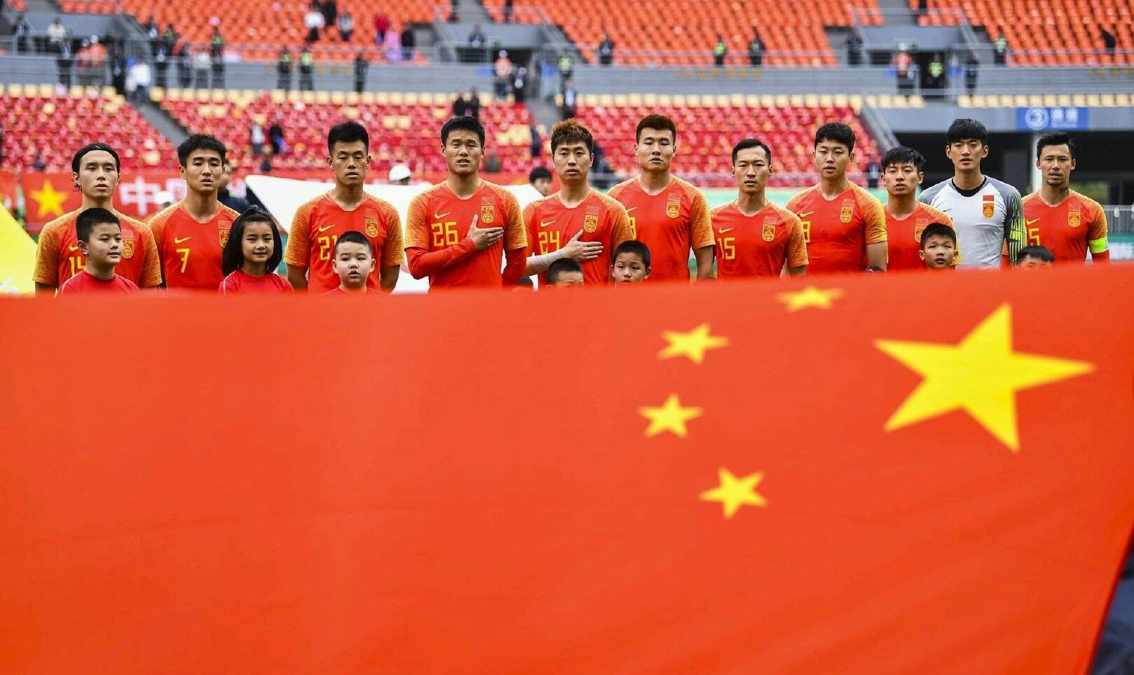 孙继海当*疆新**足协副主席+青训总监,国足“*规则潜**”现象能改观吗